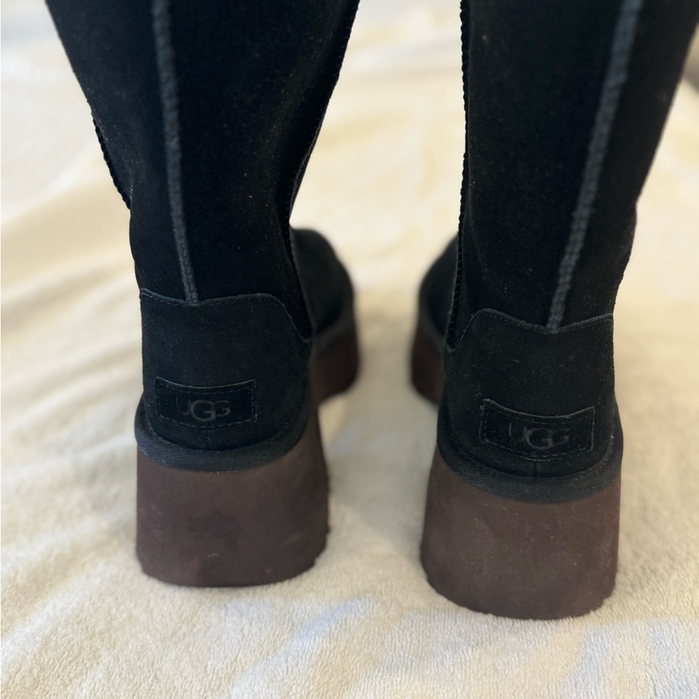 UGG Women's Black and Brown Winter Boots